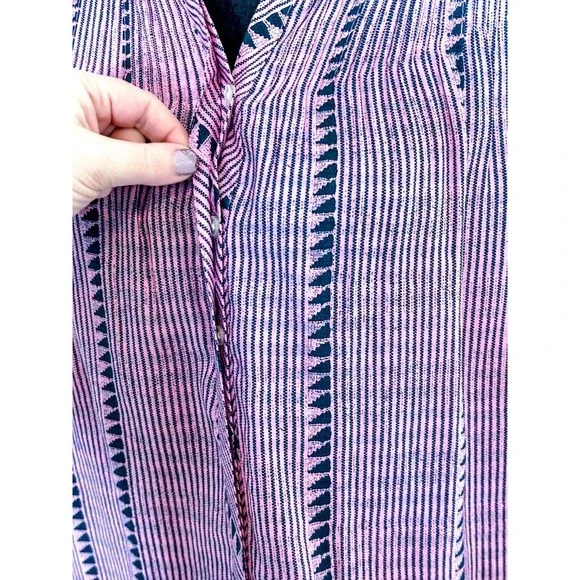 J.‎ Crew Half Button Geometric Pink Blouse Size L - Picture 4 of 10